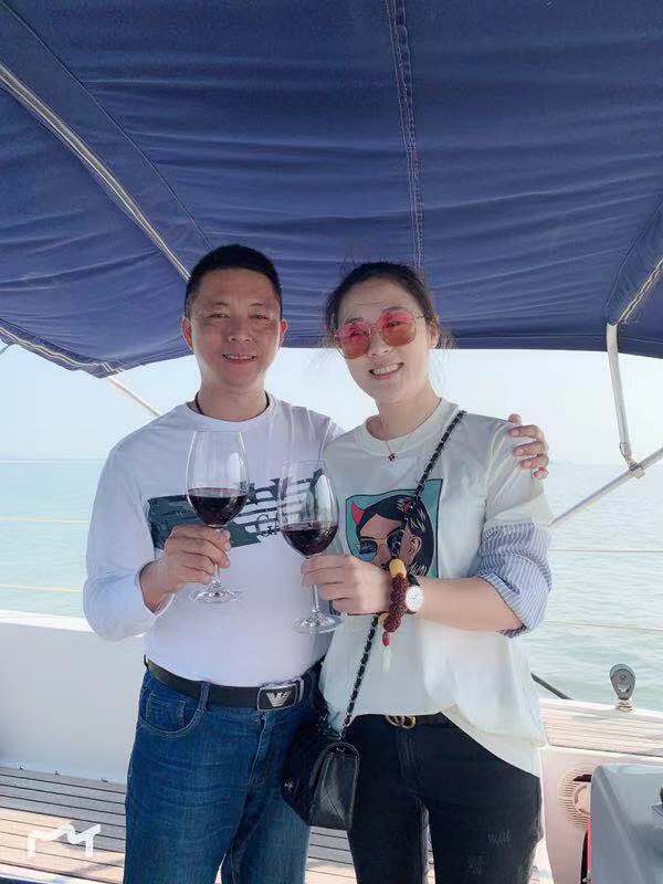 央视《大国风采》制片人刘晓晓等考察我司达成战略合作